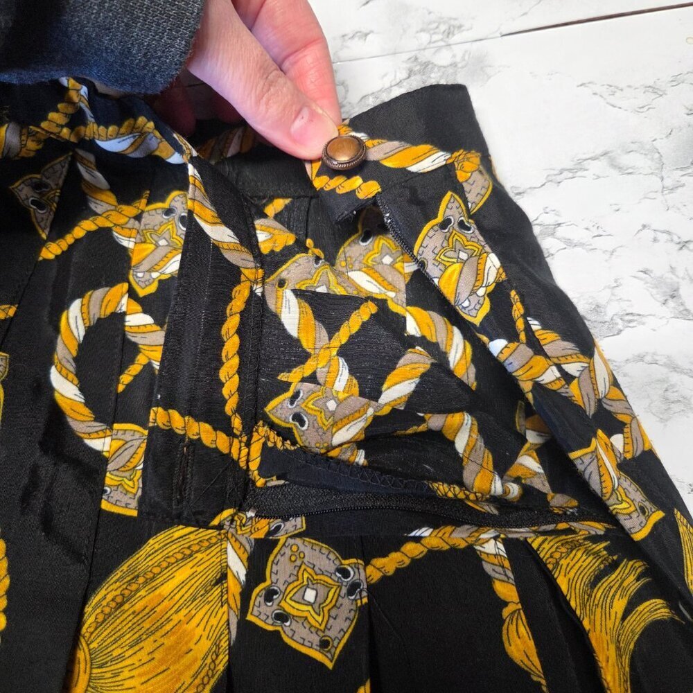 Vintage Norton McNaughton Size 10 Black Gold Chain Button Up Blazer Skirt Set - Picture 11 of 13